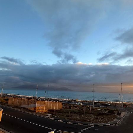 Oceansnest Guest House Блуберґстранд Екстер'єр фото