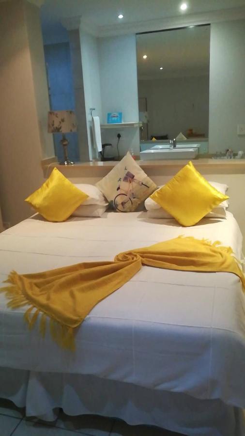Oceansnest Guest House Блуберґстранд Екстер'єр фото